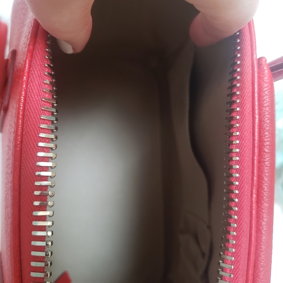 GIVENCHY ANTIGONA RED, Medium - Picture 7 of 8